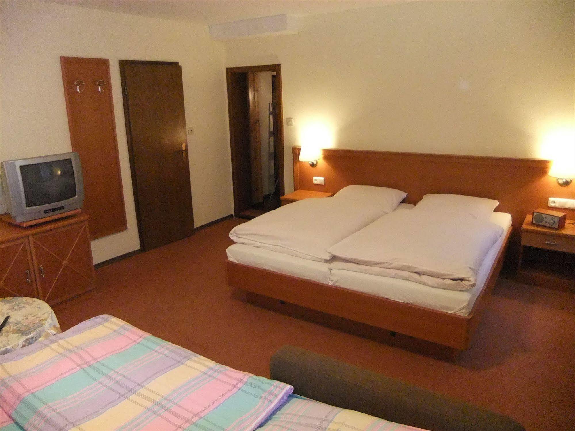 Gasthof Rotes Ross Zell im Fichtelgebirge Ngoại thất bức ảnh